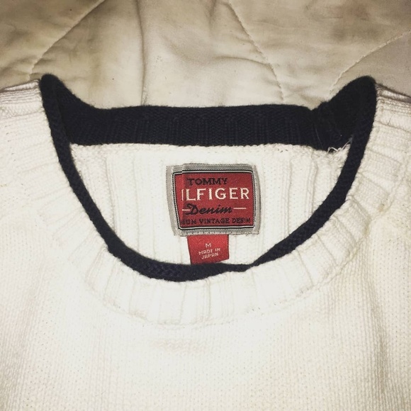 Vintage Tommy Hilfiger sweater - Picture 1 of 2